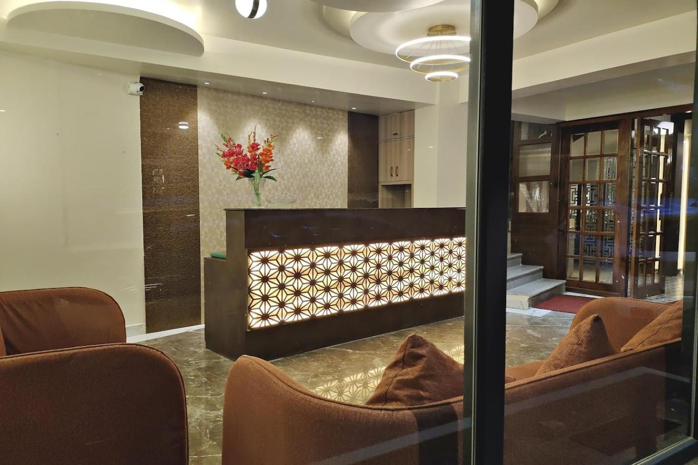 Hotel Serenity Taksa Palace Darjeeling  Esterno foto